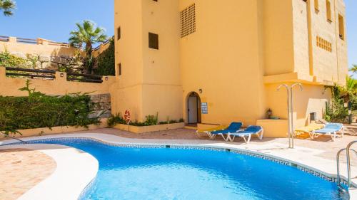 Apartment with Garden View image 4