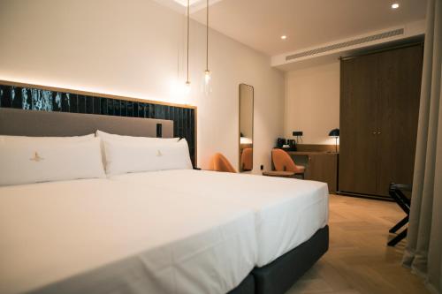 2 twin beds