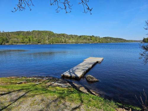 Mysigt 1720 tals torp på privat halvö nära Göteborg