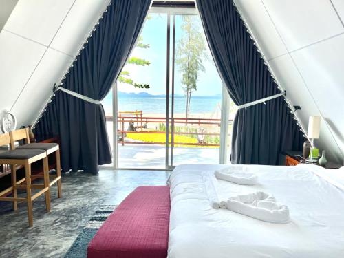1 queen bed