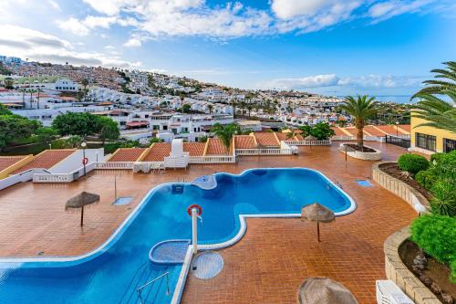 Great Terrace AC in Costa Adeje Heated Pool Wifi Parking