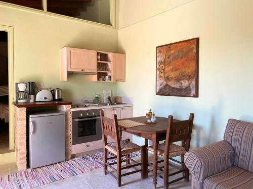 Eveleos Country House - image 14