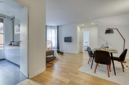 Chic and Warm 1 bd Flat - Heart of the Luxury 16th, París