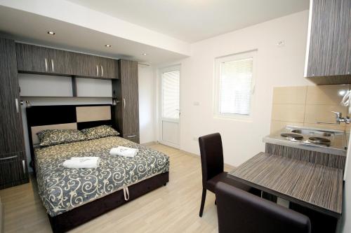 Apartments Kojic in Бар