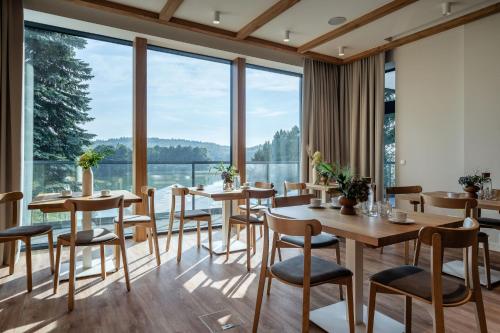 Restorāns, Tawerna Kaszubska in Ostrzyce