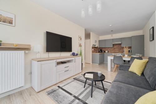 Apartment Piękna with PARKING Wrocław by Noclegi Renters, Breslau (Foto 8)