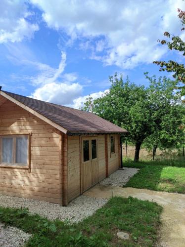 Les Chalets de Parly gîte à louer Beauvoir