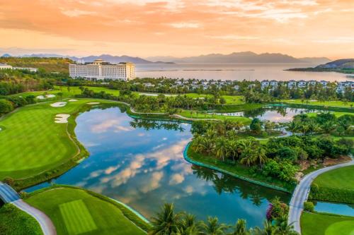 Nha Trang Marriott Resort & Spa, Hon Tre Island