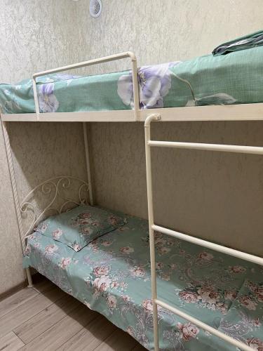 6 bedrooms, 15 beds