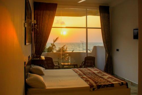 Exterior view of Hotel Coconut Bay