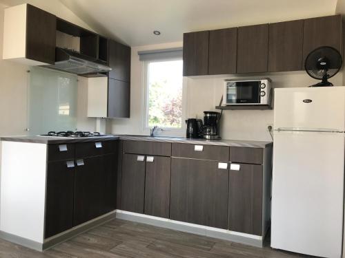 кухня, Mobil home 6 personnes dans camping 5* in Ульгат