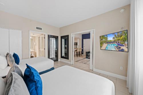 Sagamore Two Double Beds Suite