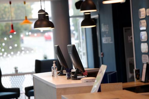Holiday Inn Express Chester Racecourse an IHG Hotel - image 5