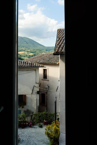  Nera Apartments in SantʼAnatolia di Narco