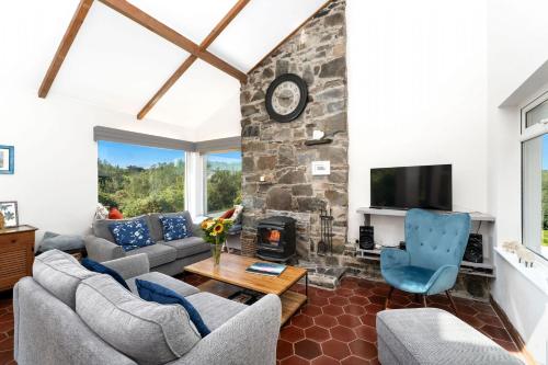 Cottage 435 - Clifden - Tap to explore photos