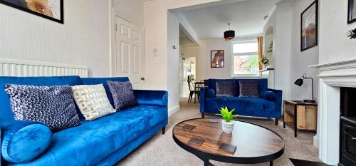 Vale House by Switchback Stays, Cardiff (photo 9)