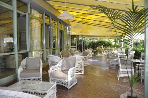 Hotel Airone - image 10