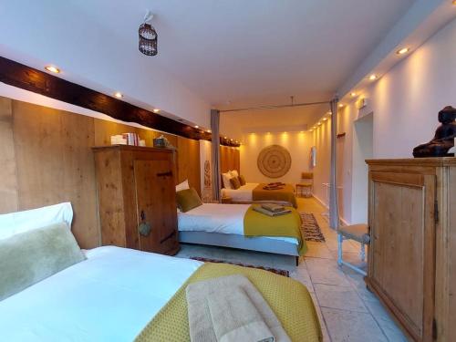 Chez Laurette - Historic Appartement Near Versailles & Station in Marly-le-Roi