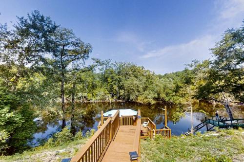 Annie's Riverfront Retreat in Crawfordville (FL)