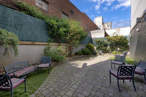 オーラ ホテル ブルックリン