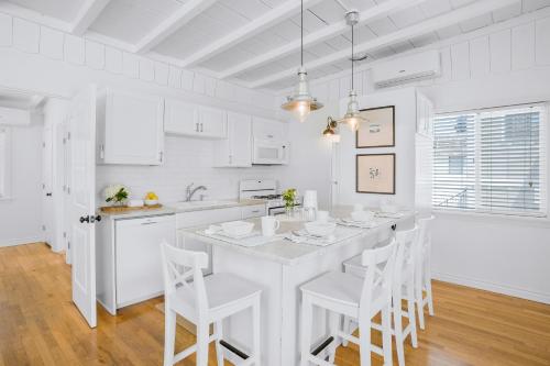 Newport Beach Cottage B in Newport Beach, USA