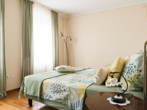 Accommodation in Komen