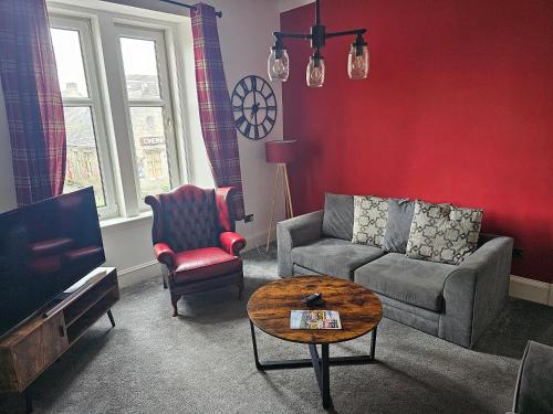 Snug - Abhainn Apartment in เฮเลนส์โบ่