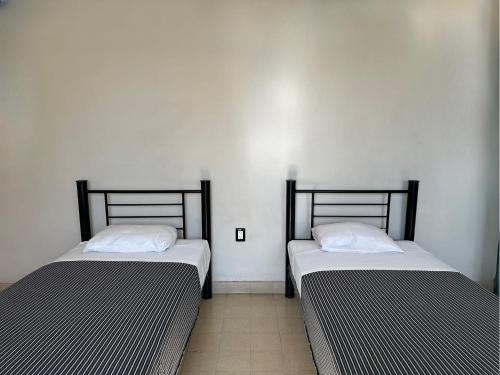 Hostal Andaina - image 5