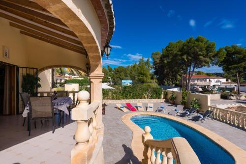 Villa Llobell - Plusholidays