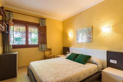 Villa Llobell - Plusholidays