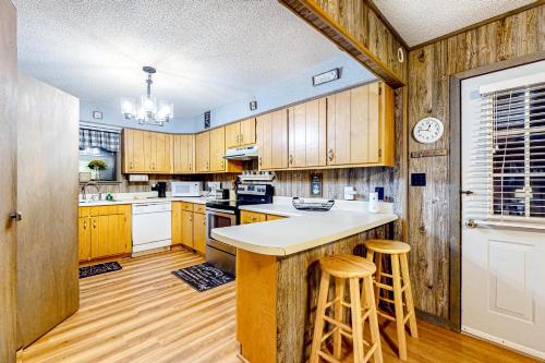 Country Creek Cabin in Blairsville, USA