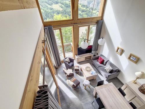Chalet Coron · Confort superieur · Sauna et Wifi · Acces direct aux pistes · Parking couvert - FR-1- near Cafe Snack