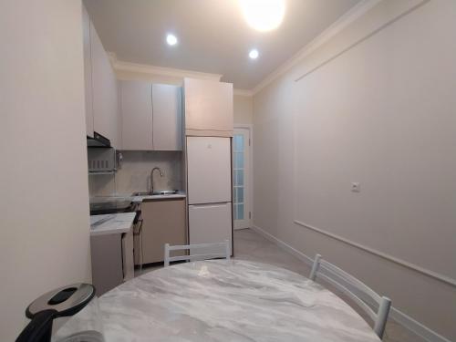 AURA on Jumabek street 233, Bichkek (photo 7)
