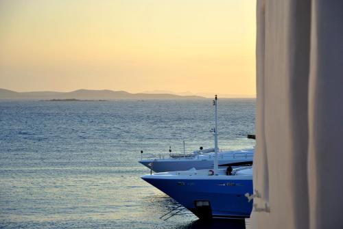 Riva Suites