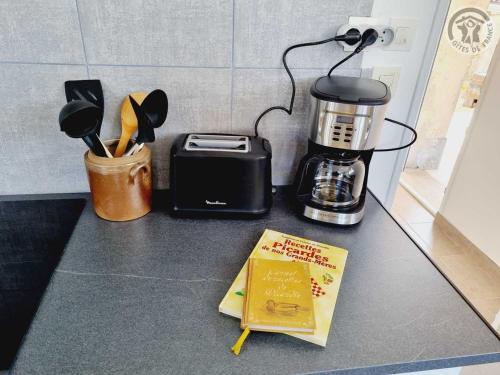 Maison paisible avec jardin, animaux bienvenus, parking privé - FR-1-532-21 (Maison paisible avec jardin, animaux bienvenus, parking prive - FR-1-532-21) in Verdelot