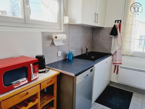 Maison paisible avec jardin, animaux bienvenus, parking privé - FR-1-532-21 (Maison paisible avec jardin, animaux bienvenus, parking prive - FR-1-532-21) in Verdelot