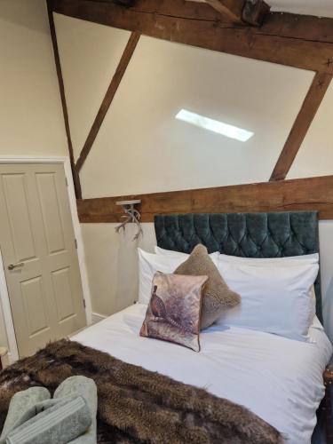 The Hamilton luxury holiday let's- The Coach House with hot tub