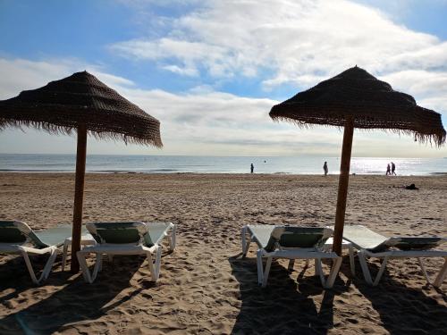 Apartamento dos habitaciones primera línea de playa 4
