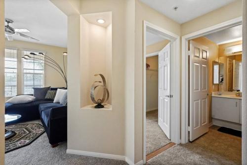 Luxury 2BR/2BA! 5 MIN to Disney!