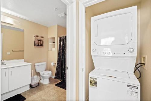 Luxury 2BR/2BA! 5 MIN to Disney!