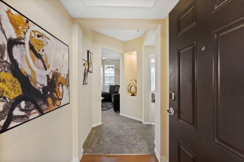 Luxury 2BR/2BA! 5 MIN to Disney!