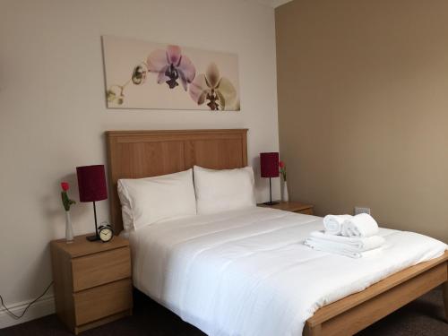 Ilford Central Luxury Apartments - image 13