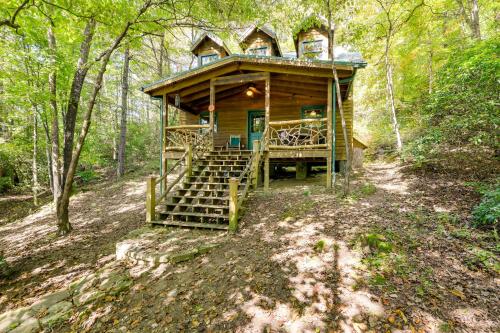 Quiet Balsam Grove Cabin with Hot Tub, Dog Friendly! in Balsam Grove, USA