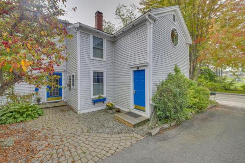 Charming Belfast Home, Walk to Downtown!