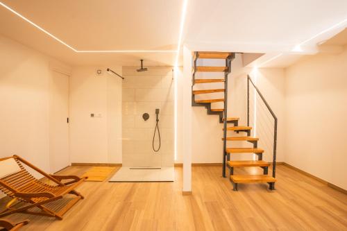 淋浴間, The Magic Forest - Holiday Home & Spa Zone Platak in 沙夫里