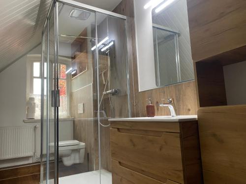 Schwalbennest in 瓦尔蒐德