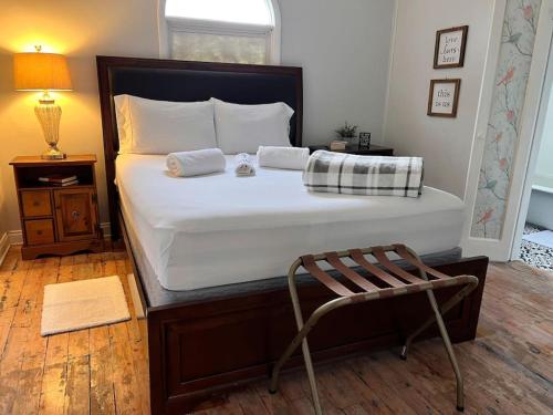 The perfect Little Cottage for your gateway! in Eustis (FL)