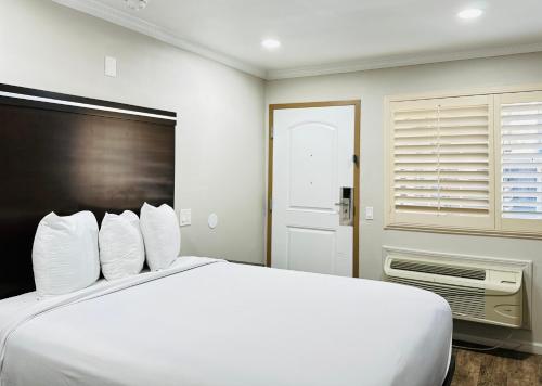 Rodeway Inn Lemon Grove San Diego East - image 9