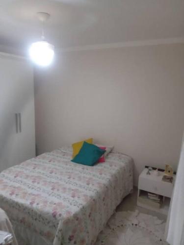 Apartamento de um quarto, próximo ao Estadual.