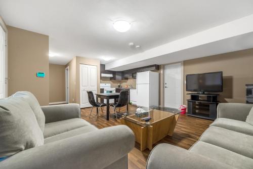 Cozy 2-Bedroom Home in Coquitlam